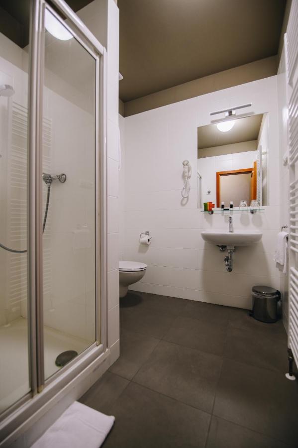 Kounicky Dvur Hotell Dolní Kounice Exteriör bild